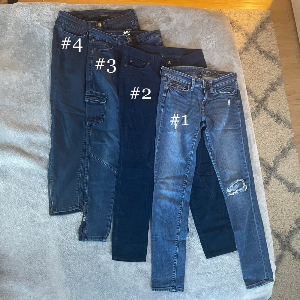 Variety of 4 pairs of size 1 / 25 jeans. skinny, stretchy, high waist, corduroy